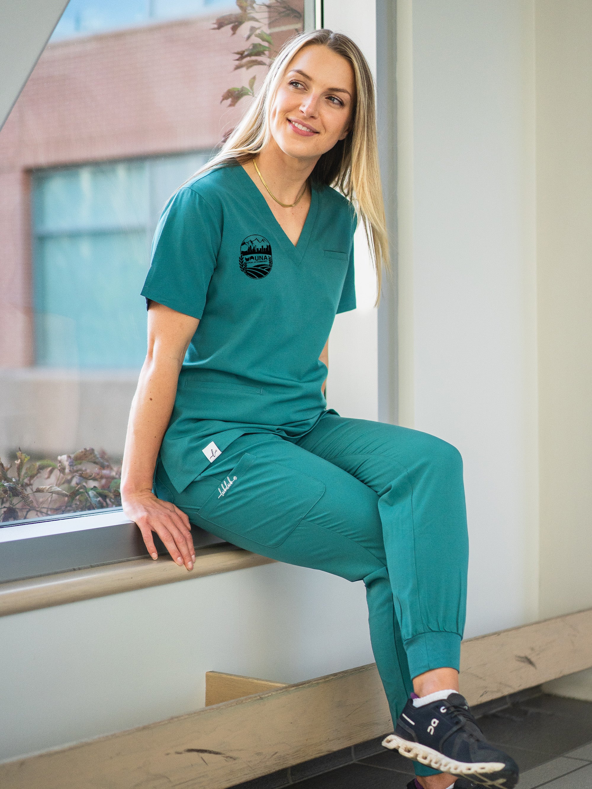UNA Local 211 Store - Codi Scrub Top