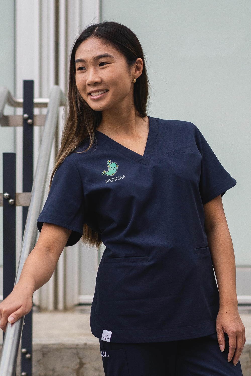 Kawaii - Rosa Scrub Top