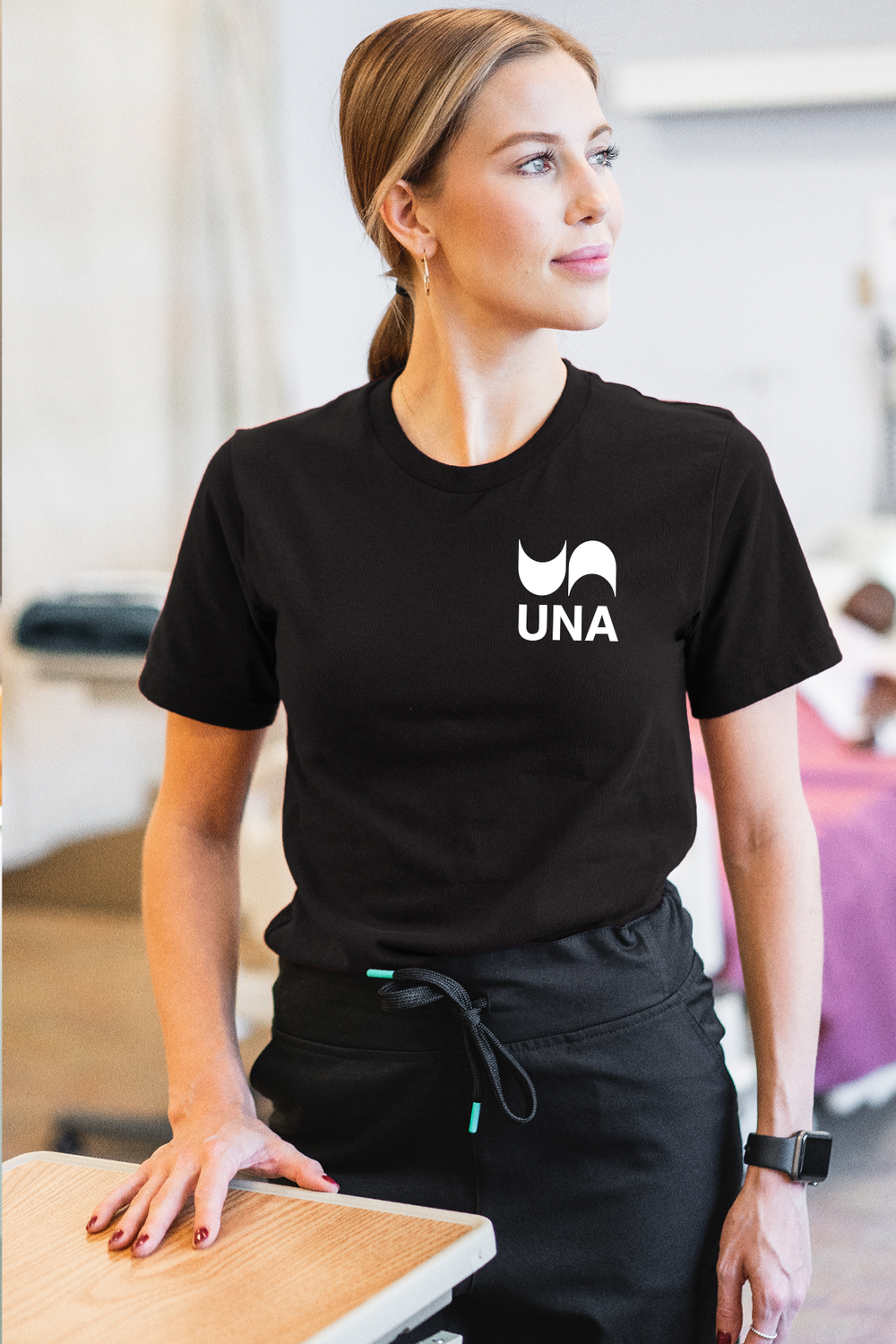 UNA Official Logo - Essential Shirt