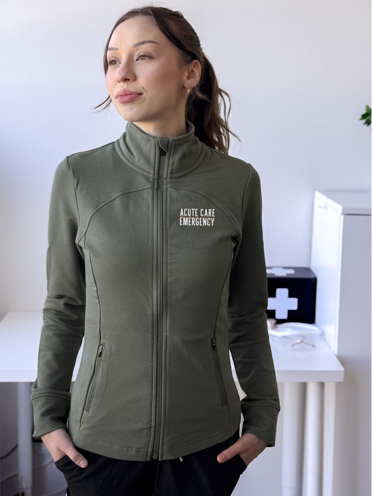 Didsbury Hospital - Acute Care & Emergency - Women's Performance Warm-up Jacket