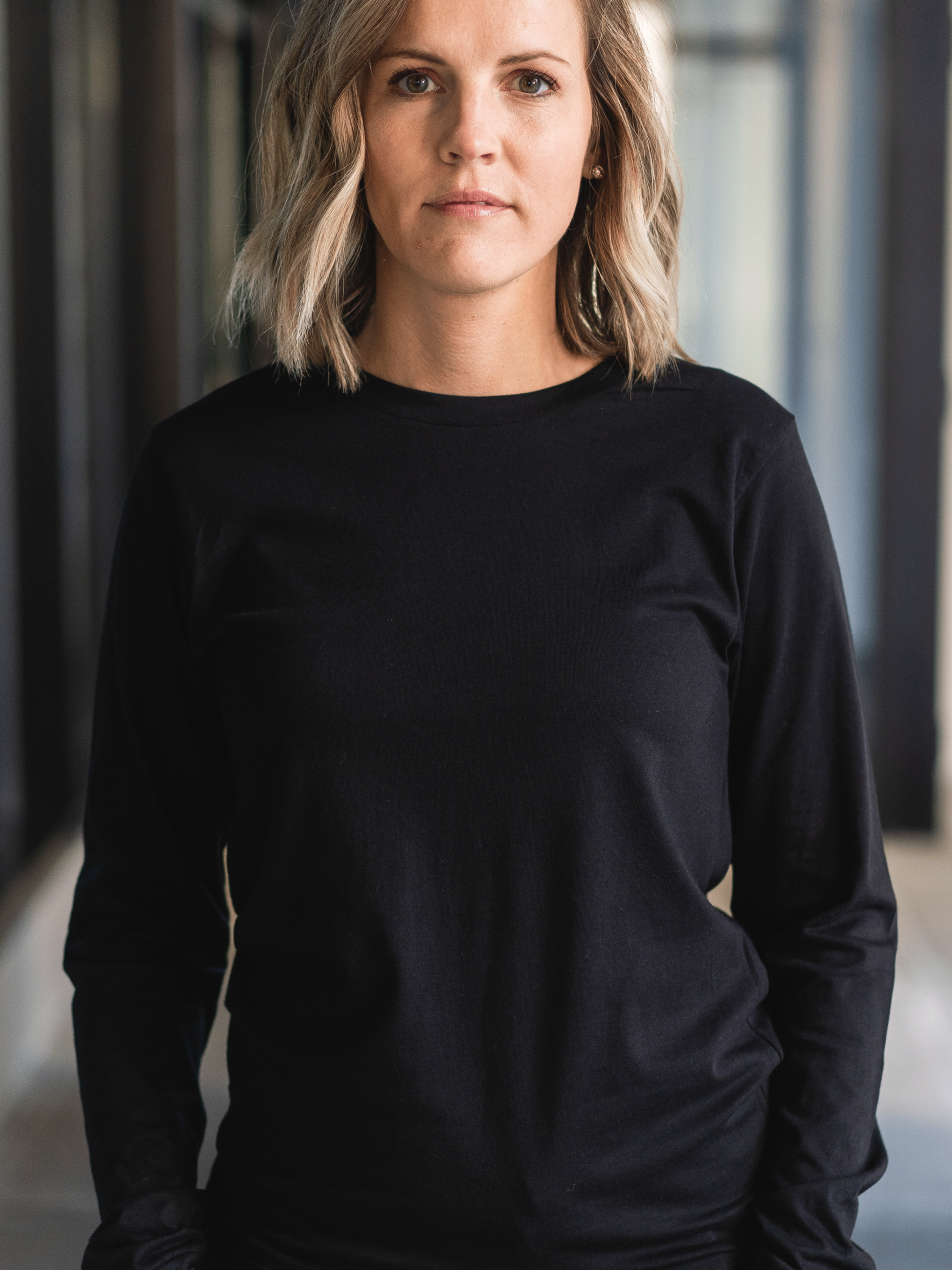 Retro - Essential Long Sleeve Shirt