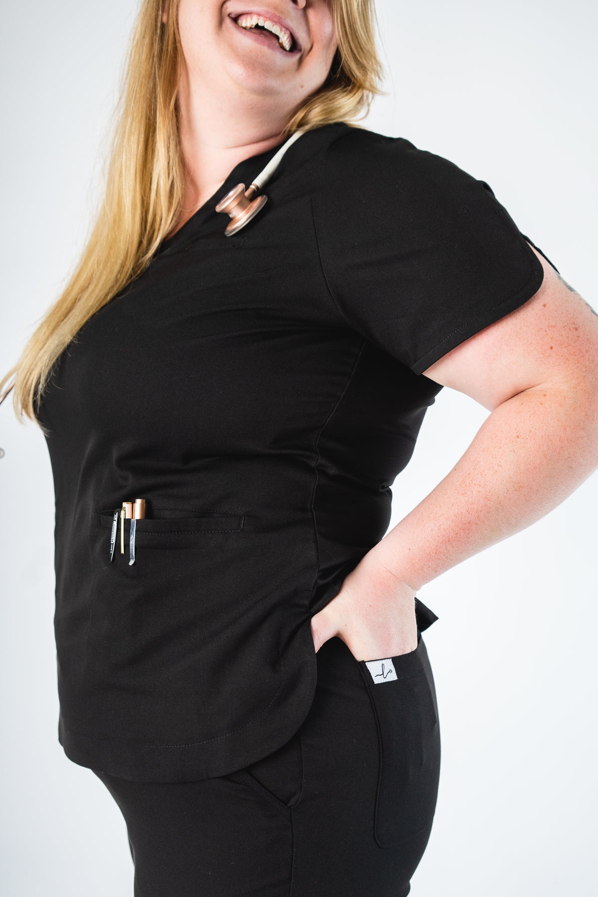 Rosa Scalloped Scrub Top - Lubdub Apparel